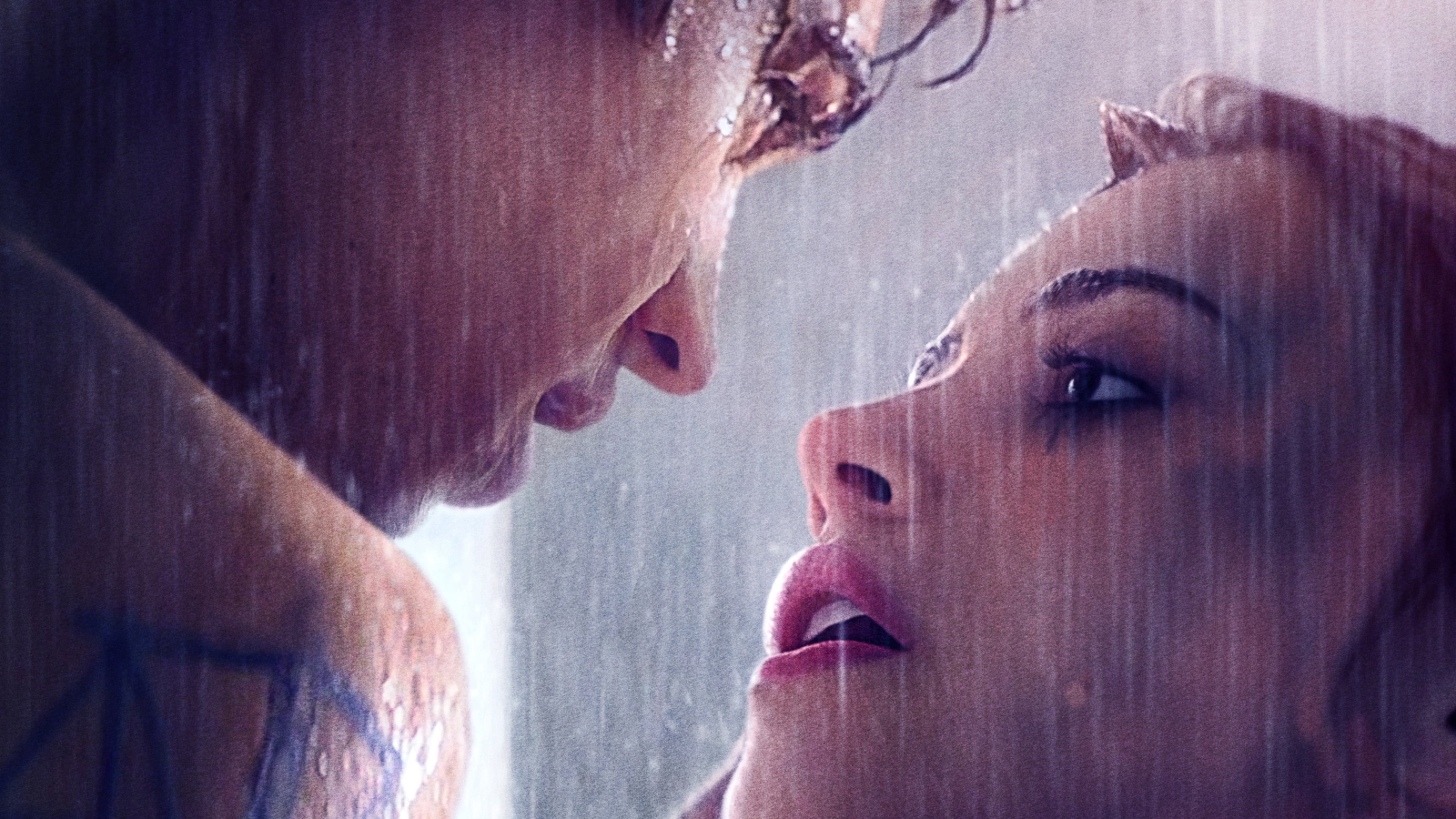 Como Água Para Chocolate e outras histórias que vão te encantar na Max 2 Josephine Langford e Hero Fiennes Tiffin em After: Depois da Verdade (Divulgação)
