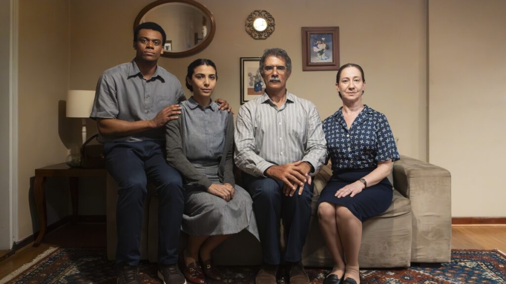 Começa a gravação de Pecadora, filme baseado no baseado em best-seller de Nana Pauvolih Hipólyto, Raissa Bratillieri, Marcos Pasquim e Fabiana Gugli em Pecadora (Divulgação / +Galeria)