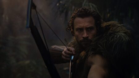 Aaron Taylor-Johnson em Kraven - O Caçador (Reprodução / Sony Pictures)