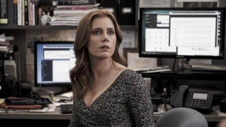 Amy Adams fala de Rachel Brosnahan como a nova Lois Lane Amy Adams em Batman vs. Superman: A Origem da Justiça (Reprodução / DC)