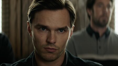 Nicholas Hoult em Jurado Nº 2 (Reprodução / Max)