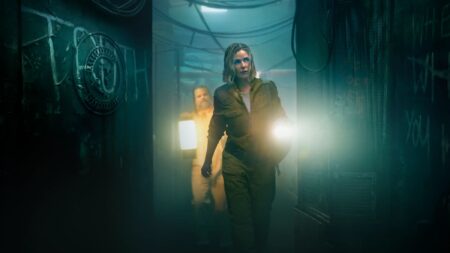 AppleTV+ renova série pós-apocalíptica para mais duas temporadas Rebecca Ferguson em Silo (Reprodução / Apple TV+)