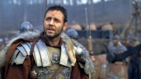 Russell Crowe em Gladiador (Reprodução / Paramount)