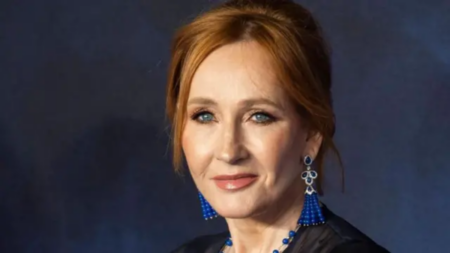 Warner e BBC estão sendo acusadas de hipocrisia por trabalhar com JK Rowling
