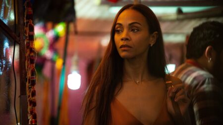 Zoë Saldaña como Rita em Emilia Pérez (Reprodução)