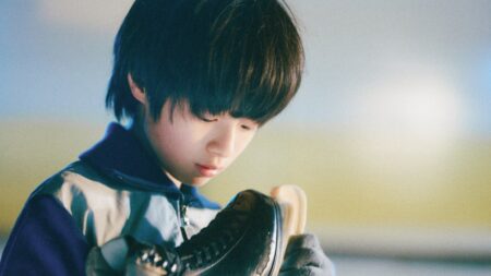 Takuya (Keitatsu Koshiyama) em Sol de Inverno (Reprodução / Michiko Filmes)
