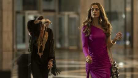 Giovanna Antonelli como Elvira e Camila Pitanga como Lola em Beleza Fatal (Divulgação / Max)