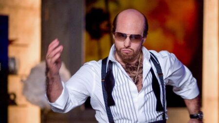 Tom Cruise como Les Grossman em Trovão Tropical (Reprodução)