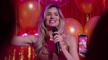 Camila Queiroz como Sofia em Beleza Fatal (Divulgação / Max)