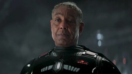 Giancarlo Esposito como Moff Gideon em The Mandalorian (Reprodução / Disney+)