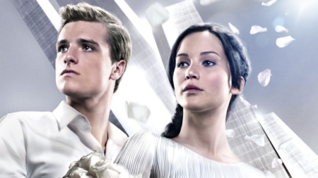 Josh Hutcherson como Peeta e Jennifer Lawrence como Katniss em Jogos Vorazes: Em Chamas (Reprodução / Paris Filmes)