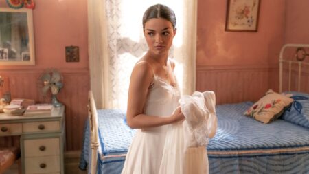 Rachel Zegler como María em Amor, Sublime Amor (Reprodução / 20th Century Studios)