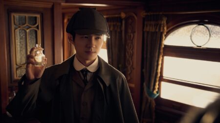 Detetive Chinatown: O Mistério de 1900 ganha trailer e pôster Liu Haoran como Qin Fu em Detetive Chinatown: O Mistério de 1900 (Reprodução / Sato Company)
