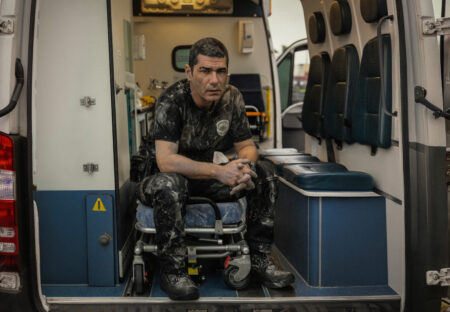 Rômulo Braga como Benício em DNA do Crime (Divulgação / Netflix)