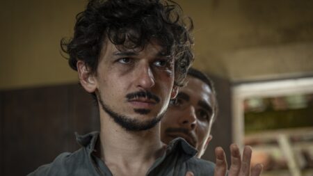 Ravel Andrade como Gislano em Serra das Almas (Reprodução / Imagem Filmes)