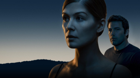 Cinco filmes para assistir no Dia da Mentira que vão te deixar de queixo caído Garota Exemplar (Reprodução / 20 Century Studios)