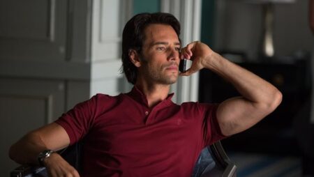 Rodrigo Santoro como Garriga em Golpe Duplo (Reprodução)