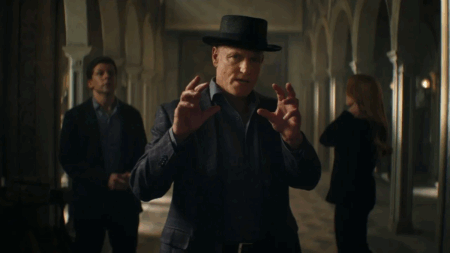 Jesse Eisenberg e Woody Harrelson em Truque de Mestre - 3° ato (Reprodução / Paris Filmes)