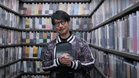 Além de filme, Hideo Kojima confirma outro projeto de Death Stranding Hideo Kojima (Reprodução / YouTube)
