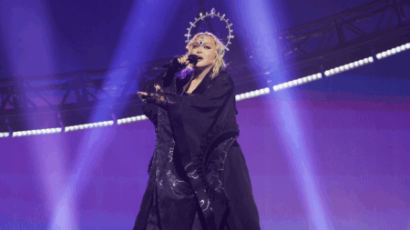 Madonna fecha acordo com a Netflix e ganhará minissérie sobre sua vida
