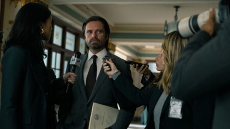 Thunderbolts*: Sebastian Stan explica decisão de Bucky entrar na política Sebastian Stan como Bucky Barnes em Thunderbolts* (Reprodução / Marvel)