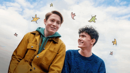 Filme de Heartstopper ganha nome oficial e tem gravações finalizadas, confira Kit Connor e Joe Locke em Heartstopper (Netflix / Reprodução)