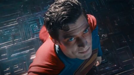 James Gunn cria playlists no Spotify para personagens de Superman David Corenswet como Superman em Superman (Reprodução / DC Studios)