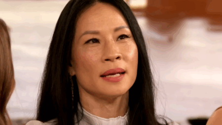 lucy liu entra para o elenco de o diabo veste prada 2