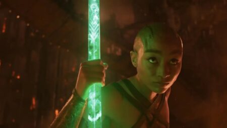 Diretor Defende Atriz de Mortal Kombat 2 e Pede para Fãs Esperarem para Assistir ao Filme tati gabrielle mortal kombat 2