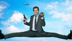 Liam Neeson em Corra que a Policia Vem Ai (Divulgação / Paramount)