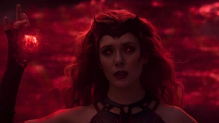 Elizabeth Olsen revela desejo de voltar a viver a Feiticeira Escarlate no MCU Elizabeth Olsen revela desejo de voltar a viver a Feiticeira Escarlate no MCU