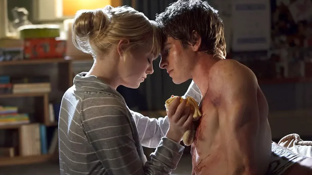 Zendaya e Tom Holland colocam fim à 'Maldição do Homem-Aranha'; veja a história 2 Emma Stone e Andrew Garfield em cena de O espetacular Homem-Aranha