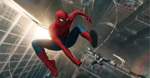 Homem-Aranha: Um Novo Dia supera US$ 1 bilhão em apenas 5 dias Homem-Aranha salta entre prédios de Nova York enquanto figura de traje preto e branco aparece ao fundo