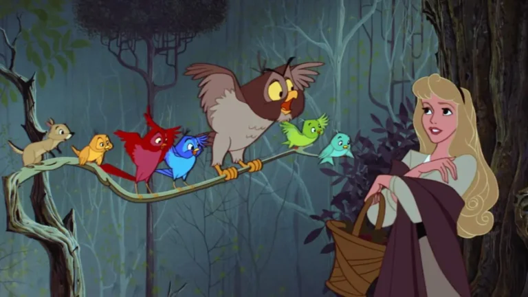 A Bela Adormecida ganhará live-action com diretor de O Predador; veja Cena de A Bela Adormecida com a princesa Aurora na floresta cercada por animais e pássaros.