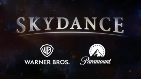 Logo da Skydance acima dos logotipos da Warner Bros. e da Paramount, representando a união das empresas em um novo conglomerado.